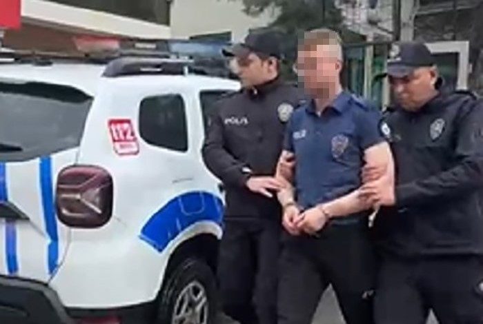 sahte komutanliktan ceza aldi bu sefer de sahte polis oldu c5c1ba6b3d6d |