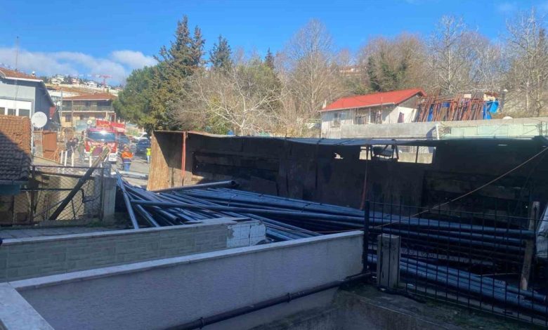 sariyerde freni patlayan demir yuklu tir devrildi 1 yarali 589cfa912386 |
