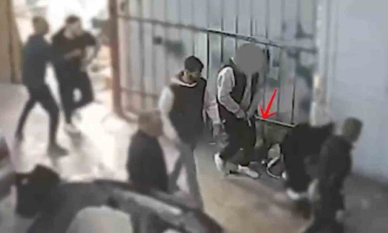 Sattıkları makinenin parasını alamayınca dükkanı bastılar 1 sattiklari makinenin parasini alamayinca dukkani bastilar 44f4ec89c2a4 |