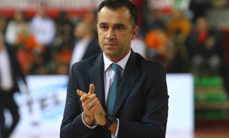 selim cinar karsiyakaya veda etti 8847d6c2e554 |