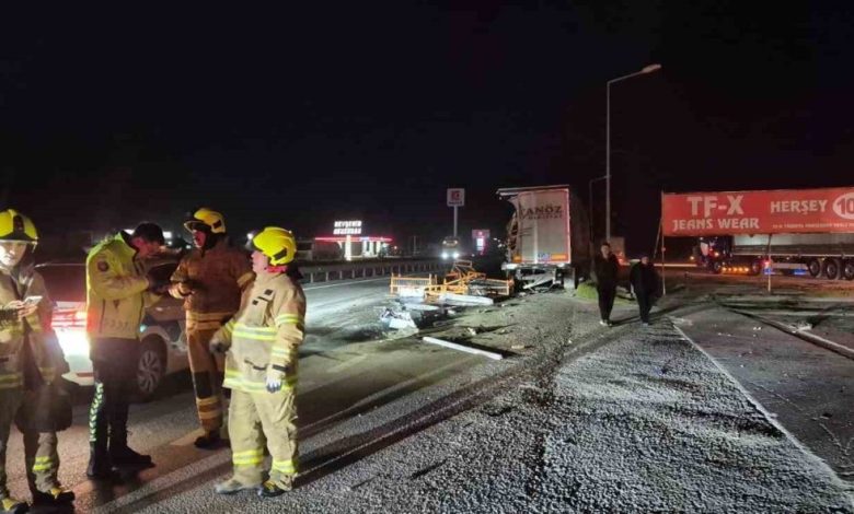 susurlukta trafik kazasi 1 yarali 0847b2a86c3d |