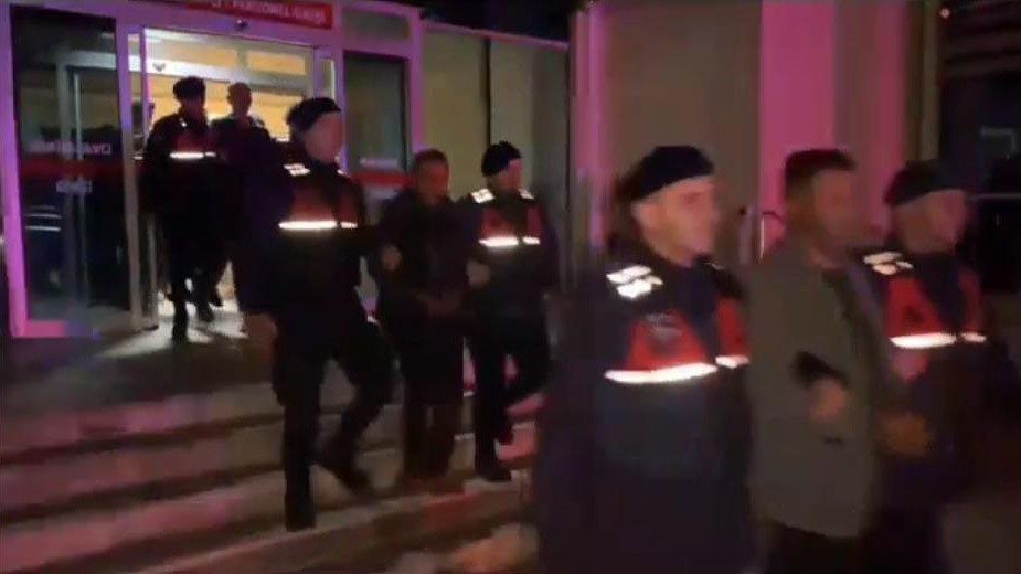 tarimsal kalkinma kooperatifinde 44 milyon liralik dolandiricilik 9327d74d9d03 |