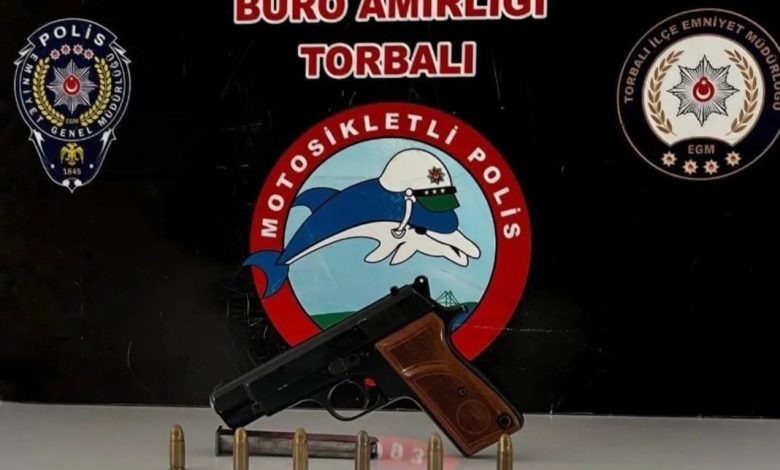 Torbalı’da son 10 günde çeşitli suçlardan aranan 30 şahıs yakalandı 1 torbalida son 10 gunde cesitli suclardan aranan 30 sahis yakalandi d5f19068aadf |