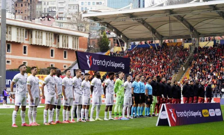 Trendyol Süper Lig: Kasımpaşa: 0 - Galatasaray: 1 (Maç devam ediyor) 1 trendyol super lig kasimpasa 0 galatasaray 1 mac devam ediyor d5e972ee61df |