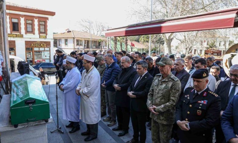 tumgeneral mehmet ozerenin babasi orhan ozerenin cenazesi canakkalede defnedildi 4ec945c73819 |