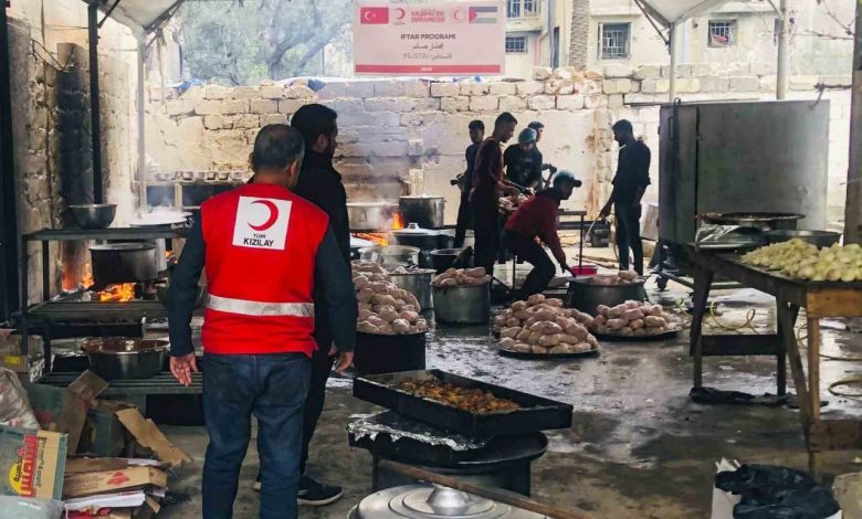 Türk Kızılay Gazze’de her gün 30 bin kişilik iftar veriyor 1 turk kizilay gazzede her gun 30 bin kisilik iftar veriyor 6ab6bcaf4b48 |