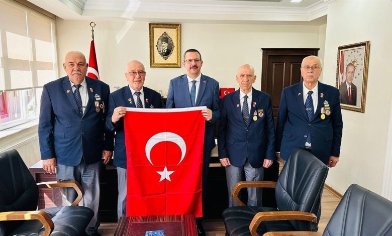 turkiye muharip gaziler derneginden kaymakam ozderine ziyaret 262f6ce1558e |
