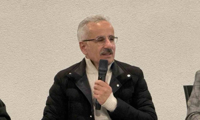 ulastirma ve altyapi bakani abdulkadir uraloglu sahurda balikcilarla bir araya geldi e128031b3dd4 |