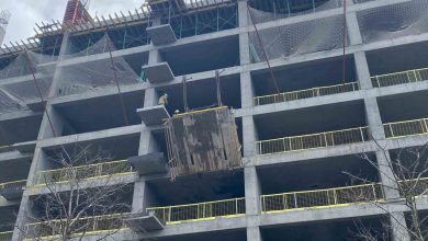umraniyede insaat iskelesi coktu 2 isci agir yaralandi 0fbc04ec52e9 |