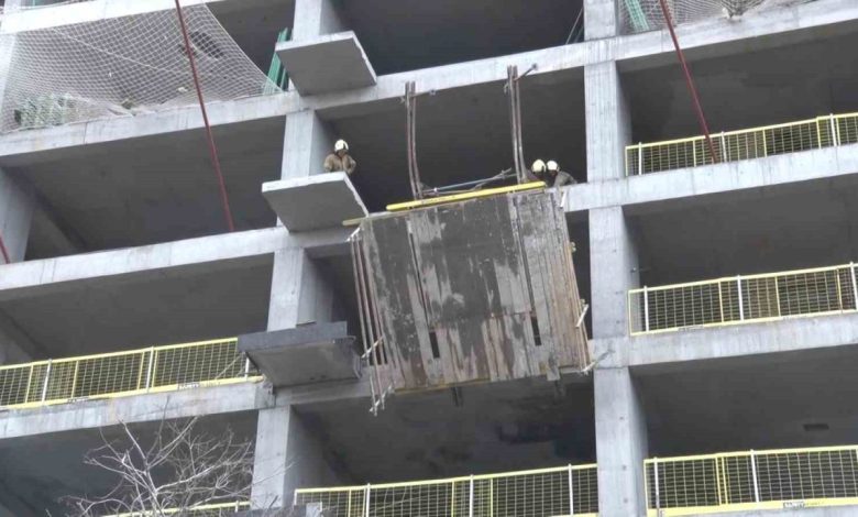 umraniyede insaat iskelesinden dusen isciler hayatini kaybetti b0567ddc5e84 |