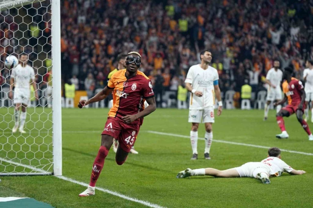 victor osimhen gol kralliginda zirveye yerlesti 07f37e5f25ac |