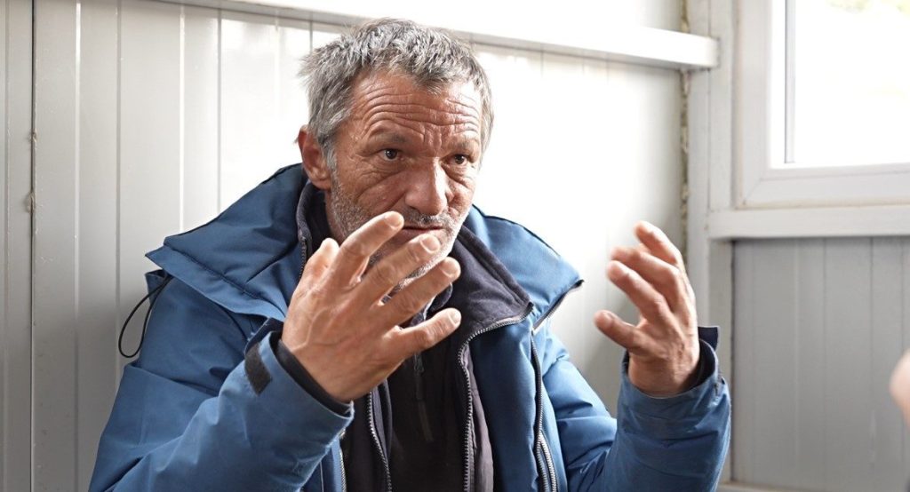 yangin faciasindan kurtuldu o anlari anlatti duman girmesin diye kapinin altini kapattim 154821a31804 |