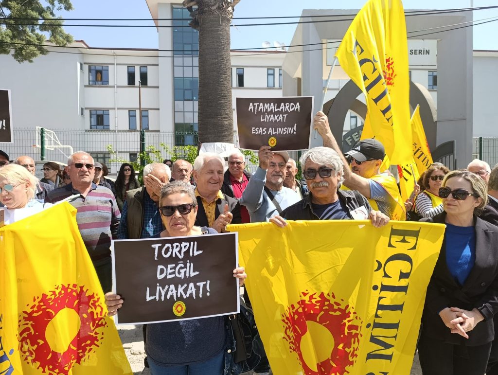 Edremit'te Eğitimde Liyakat Protestosu 3 4 2 |