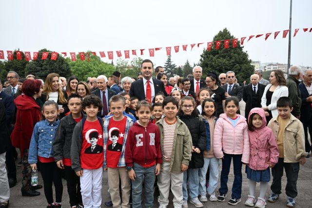 Baskan Akindan cocuklara unutulmaz bir 23 Nisan soleni 17 1024x683 |