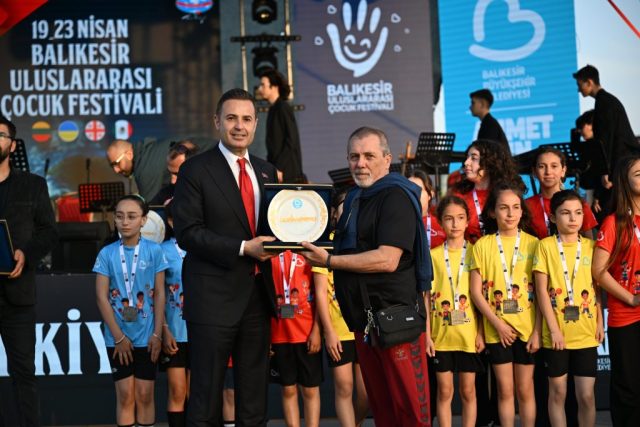 Baskan Akindan cocuklara unutulmaz bir 23 Nisan soleni 19 1024x683 |