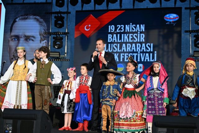 Baskan Akindan cocuklara unutulmaz bir 23 Nisan soleni 24 1024x683 |