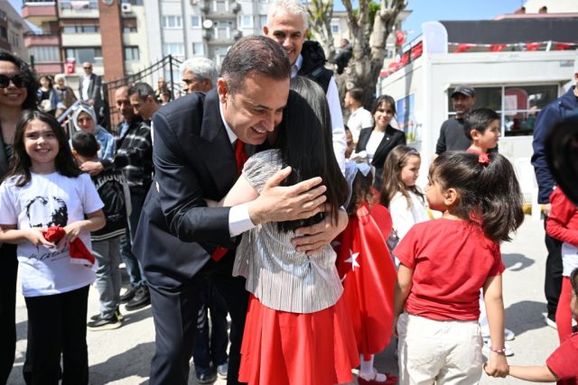 Baskan Akindan cocuklara unutulmaz bir 23 Nisan soleni 25 1024x683 |