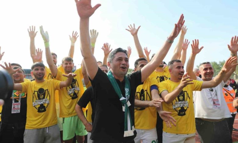 Aliağaspor FK, namağlup şampiyon olarak 2. Lig’e yükseldi 1 aliagaspor fk namaglup sampiyon olarak 2 lige yukseldi 9b2f825c3c97 |
