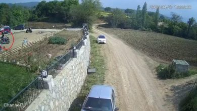 arazi motosikletinin kaza ani kamerada 74bd4628511a |