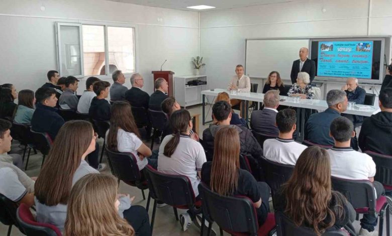 Arkeoloji Profesörü Veli Sevin: "Belki de Hazreti Meryem’in mezarı bu kentlerin sınırları içinde" 1 arkeoloji profesoru veli sevin belki de hazreti meryemin mezari bu kentlerin sinirlari icinde c2e4ae2c8e8f |