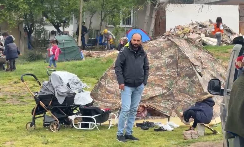 arnavutkoyde vatandaslar parka cadir kurdu 84c6b02305a0 |