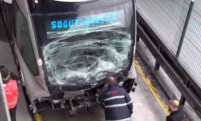 Avcılar metrobüs kazası: 2’si çocuk 21 yaralı 1 avcilar metrobus kazasi 2si cocuk 21 yarali 7401b9559fbe |