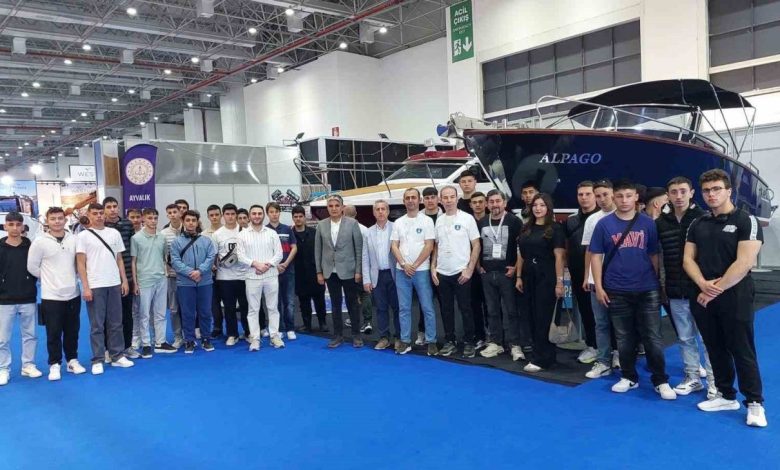 ayvalik denizcilik lisesi mast izmir boatshow fuarinda 226750afb212 |