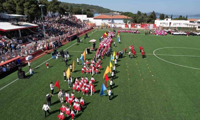 ayvalikta 23 nisan ulusal egemenlik ve cocuk bayrami coskuyla kutlandi 5d7d0eca99b4 |