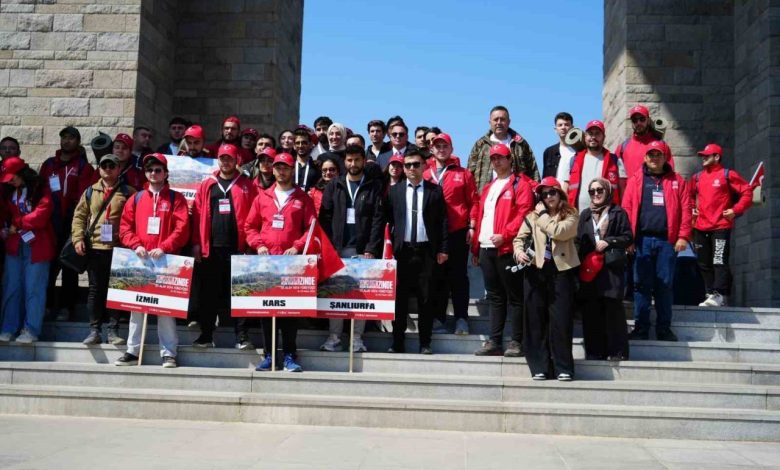 bakan yardimcisi kocoglu millet olma bilincimizi diri tuttugumuz muddetce bu topraklarda daima sehitlerimizin ruhu yasayacaktir 8794d64761b6 |