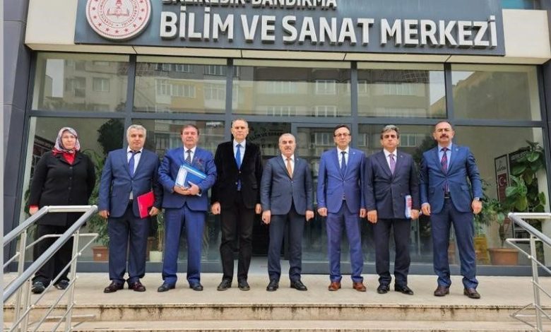 balikesirde egitim yatirimlari ve planlamalar masaya yatirildi 3b3ba92543b5 |