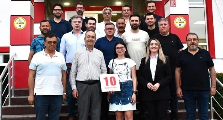 balikesirspordan sampiyon muglaspora tebrik 988ee20e7595 |