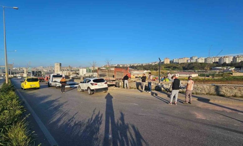 Bandırma Liman Yolu’nda zincirleme kaza: 2 yaralı 1 bandirma liman yolunda zincirleme kaza 2 yarali 30c31a6e74ea |
