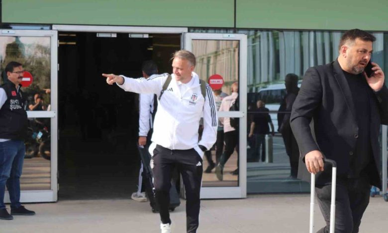 Beşiktaş kafilesi İzmir’de 1 besiktas kafilesi izmirde 4a588467dc85 |