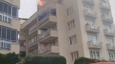 bursada 5 katli binanin catisi alevlere teslim oldu 9db22c35f35e |