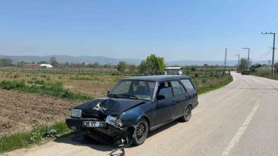 bursada otomobil tarlaya uctu 1 yarali 2e01834fc7f2 |