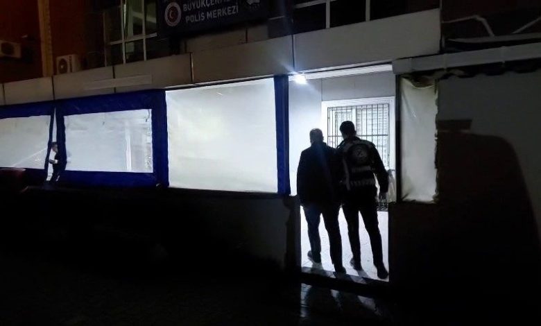buyukcekmecede yol kesip araci yumruklayan surucu yakalandi d32a2e23fda6 |