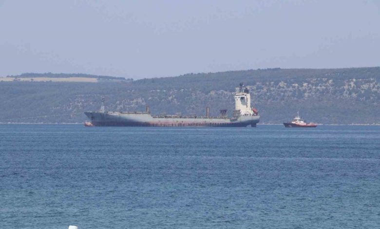 Çanakkale Boğazı’ndan geçen konteyner gemisi makine arızası yaptı 1 canakkale bogazindan gecen konteyner gemisi makine arizasi yapti b3b299e8b44e |