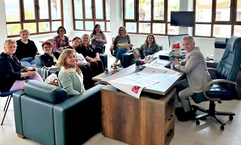 cesme halk egitimi merkezi kursiyerleri romadan dondu 6d17a7fa87f7 |
