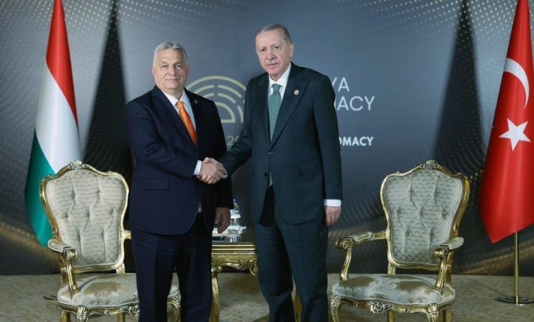 Cumhurbaşkanı Erdoğan, Macaristan Başbakanı Orban’ı kabul etti 1 cumhurbaskani erdogan macaristan basbakani orbani kabul etti 566bfb4c4540 |