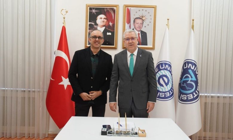 Ege Üniversitesinde, ısı, alev ve mekanik risklere karşı koruyucu eldivenler geliştirildi 1 ege universitesinde isi alev ve mekanik risklere karsi koruyucu eldivenler gelistirildi 0f6639c872a8 |