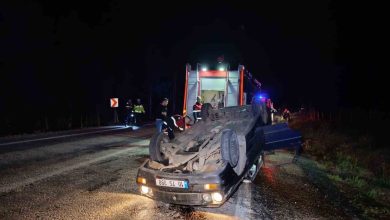 farlari kapali olan otomobile arkadan carpti 5 kisi yaralandi 6b2a3c4e9bc8 |