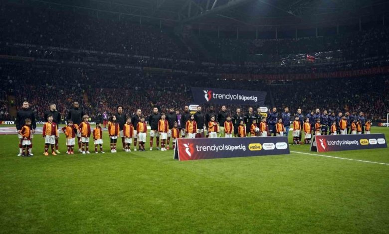 fenerbahce ile galatasaray kupada 27 randevuda 962ae4dd4ac8 |