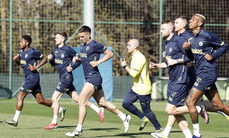 fenerbahce kayserispor maci hazirliklarina basladi a94aff077c20 |