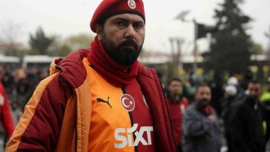 galatasaray taraftari kadikoyde 7eff8b678dc4 |