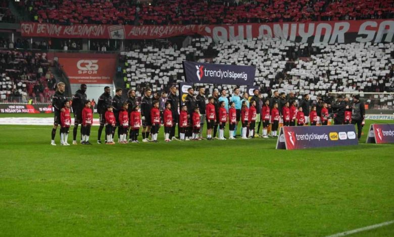 galatasarayda 2 degisiklik aff61bad26c3 |