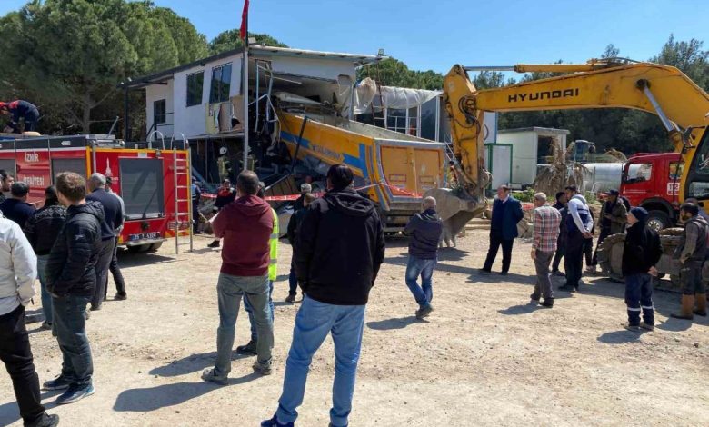 hafriyat kamyonu konteynira carpti surucu hayatini kaybetti fc9bb741e87a |