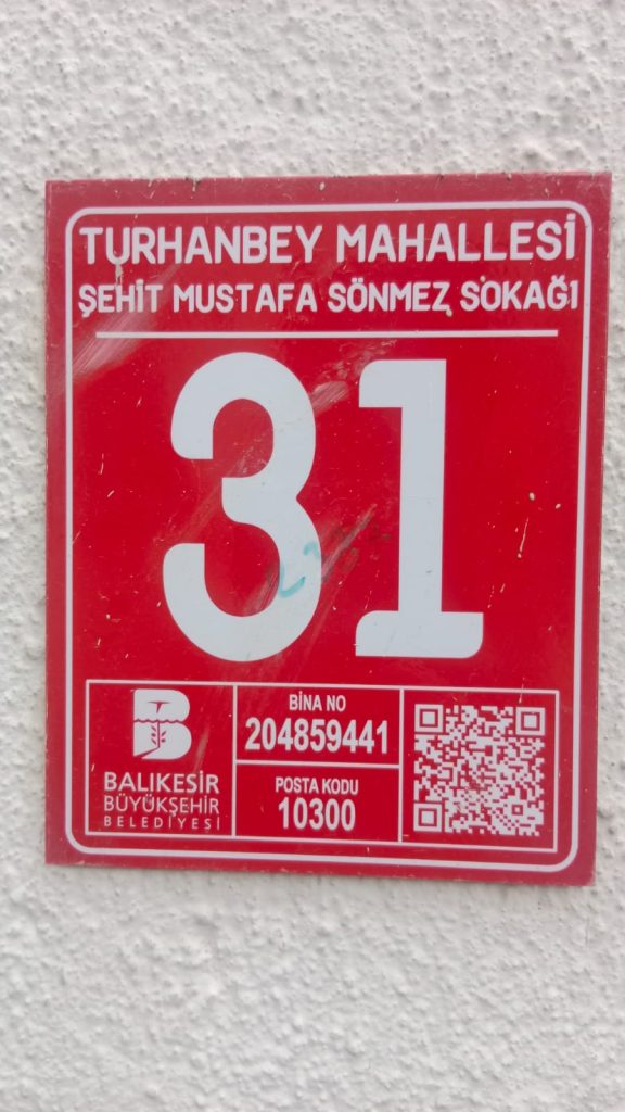 İnşaat Çukuru Tehlike Saçıyor 3 ins4 |