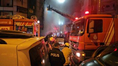 is merkezinde baslayan yangin yanindaki binalara ve araclara sicradi f0845e9cbe0d |
