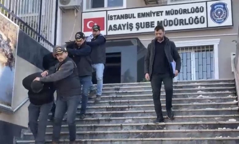 istanbulda polis yalaniyla dolandiricilik yapan supheliler yakalandi b8e202c0e8de |