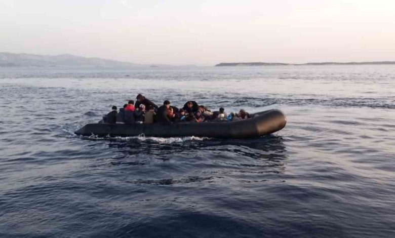 izmir aciklarinda 41 duzensiz gocmen yakalandi 42dd53bf8092 |